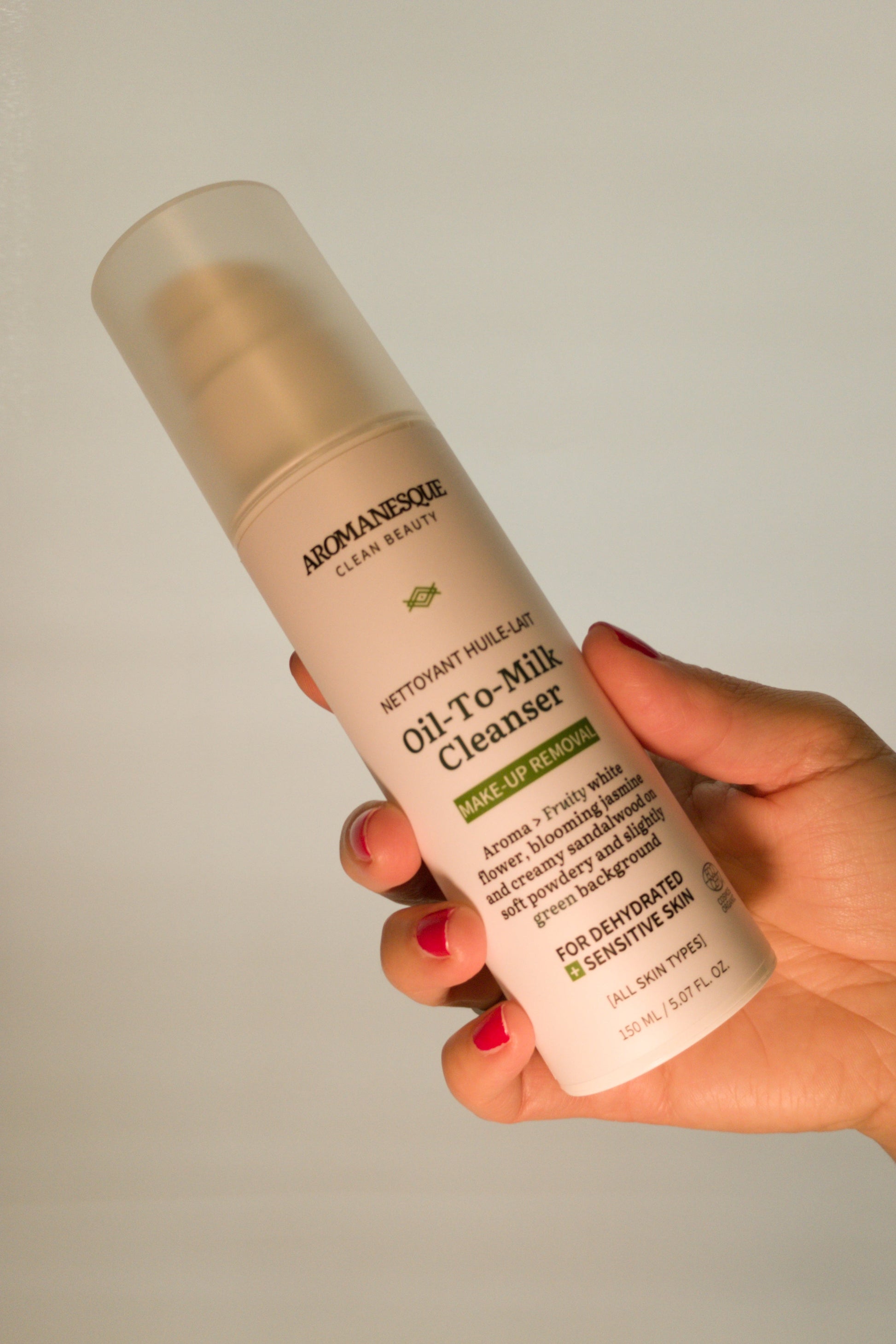 Aromanesque Oil-To-Milk Cleanser [Voor Gevoelige Huid] - 150 ml-3